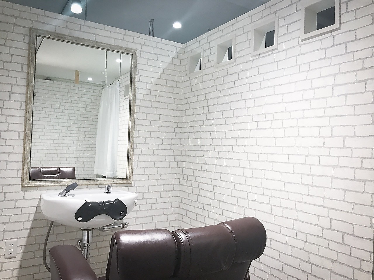 EFILL private men's salon