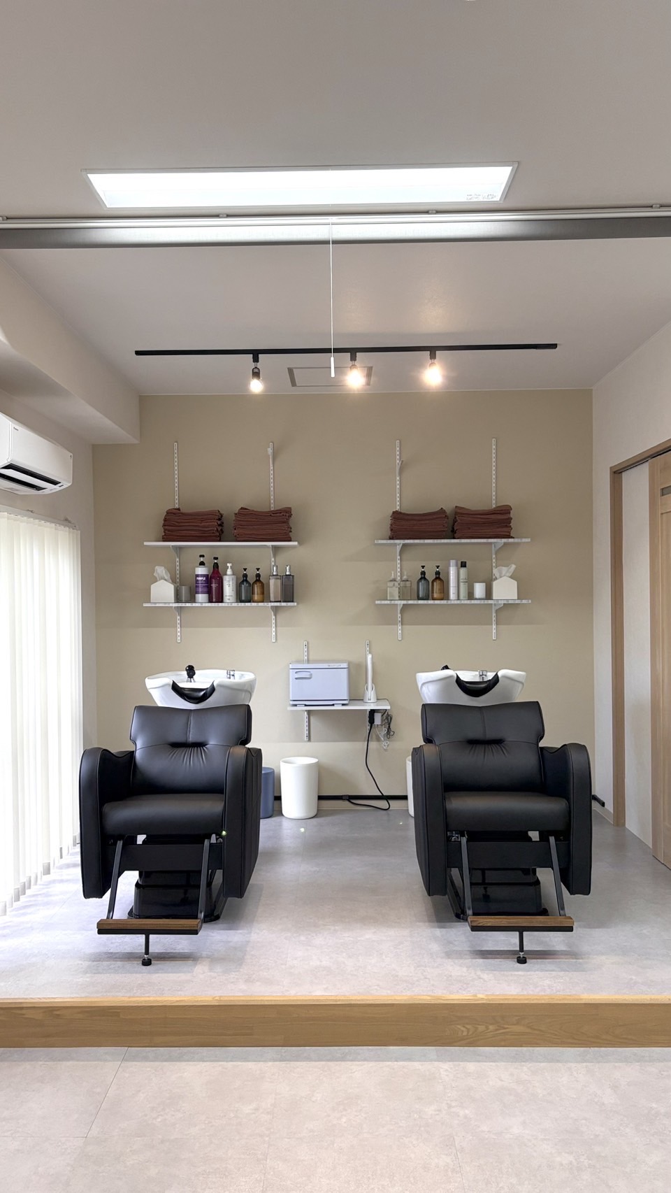 【中津】≪正社員・パートから選択OK≫≪カットカラー2時間枠≫≪単価9000円以上のため月収50万円以上も目指せる≫業務委託には珍しい交通費支給あり！スタイリストオンリーサロン「 SCALE 207（スケールニーマルナナ）」からスタイリスト（美容師）の求人☆★