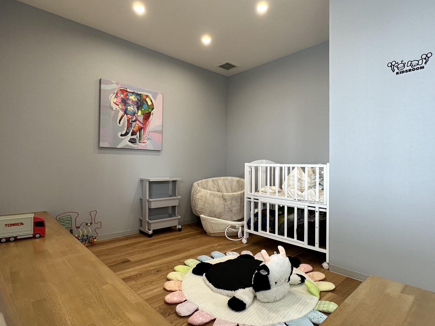 【福崎】まつ毛パーマやアイブロウも扱っているトータルビューティーサロン！≪未経験・通信生・新卒生歓迎≫≪社会保険完備≫≪日曜休みあり≫≪営業内レッスンOK≫≪ママさんの応募歓迎≫コミュニケーションを大事にしているアットホームな環境です！「ao.（アオ）」からアシスタント（美容師）の募集☆★☆