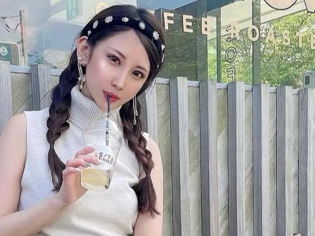 【櫛田神社前駅】≪未経験OK・毎週日曜休み・実働8時間・社会保険完備・髪型や服装は自由・最大月9日休み≫未経験でも充実した研修体制があるのでご安心ください!ヘアセットサロン「MUA(ムーア)」からヘアメイクの求人☆☆