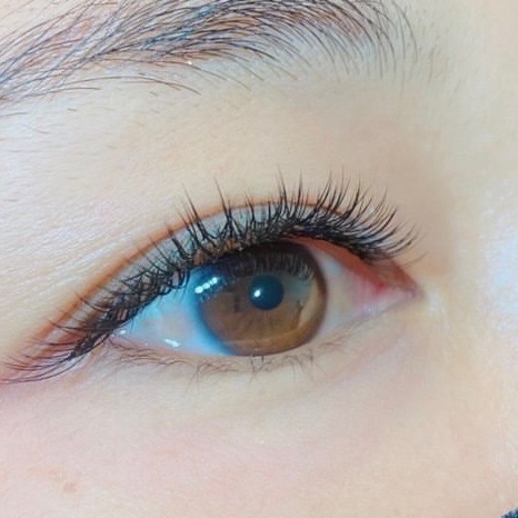 【大和八木】≪全席個室≫≪正社員と業務委託を選べる勤務形態≫業務委託であれば平均月収30万円！施術時間もゆったりしているので、お客様としっかり向き合えます。「Reg Lash by CREAR（レグラッシュバイクレアール）」からアイリスト（まつげエクステ・まつげパーマ・アイブロウ）の求人☆☆