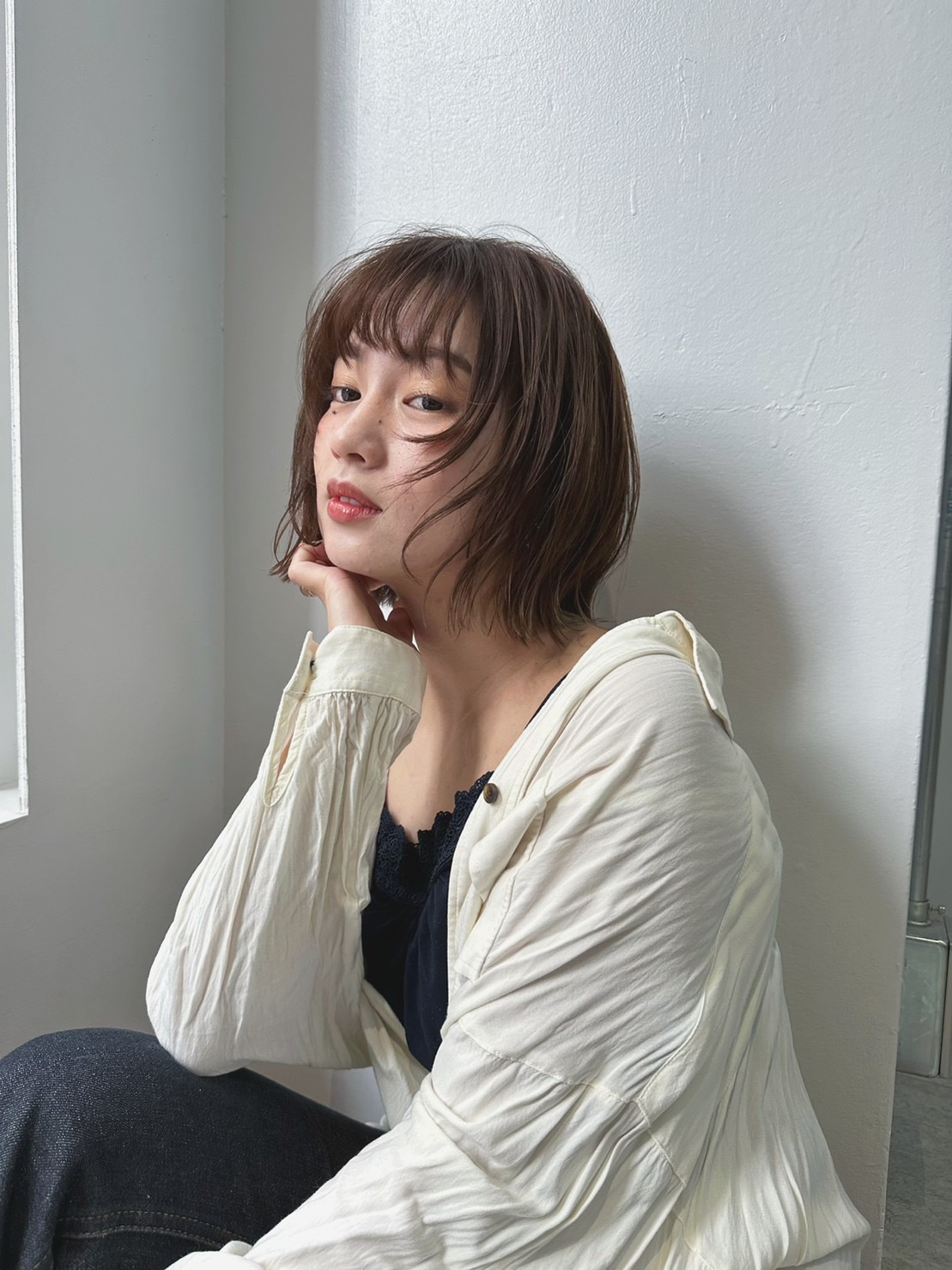 【谷町四丁目】≪月8日休み≫≪入客チャンスあり≫平均客単価10000円以上！デザインカラーがウリなのでカラーが好きな方にもオススメ！客層は20～30代の女性がメインのサロン！「Le’a（レア）」からスタイリスト（美容師）の求人☆★