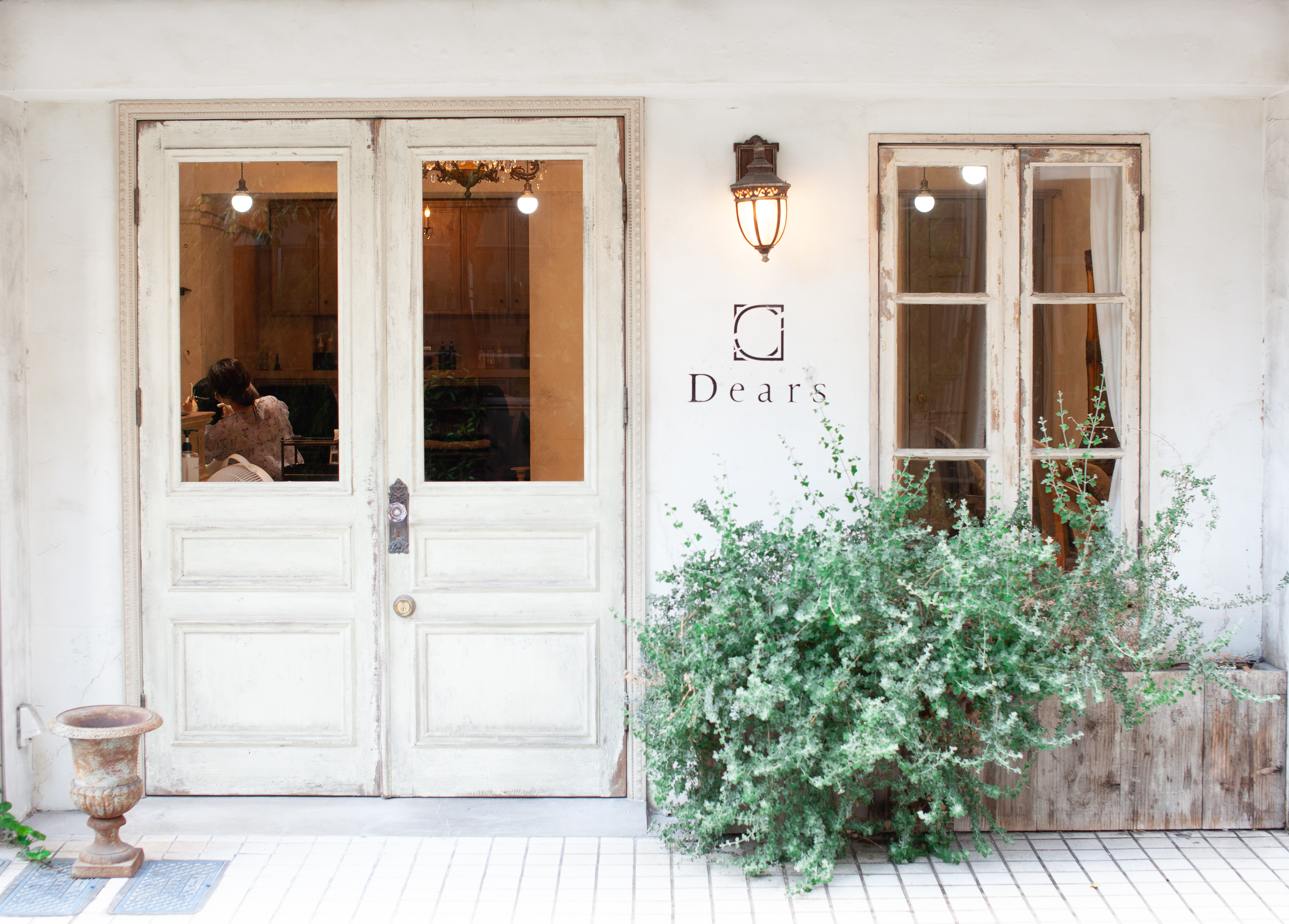 【恵比寿】≪フレックス制≫≪完全マンツーマン≫完全予約制でお客様1人1人を大切にできるサロン！仕事とプライベートもしっかり両立できる環境です！「Dears 恵比寿駅北店（ディアーズエビスエキキタテン）」からスタイリスト（美容師）の求人☆★