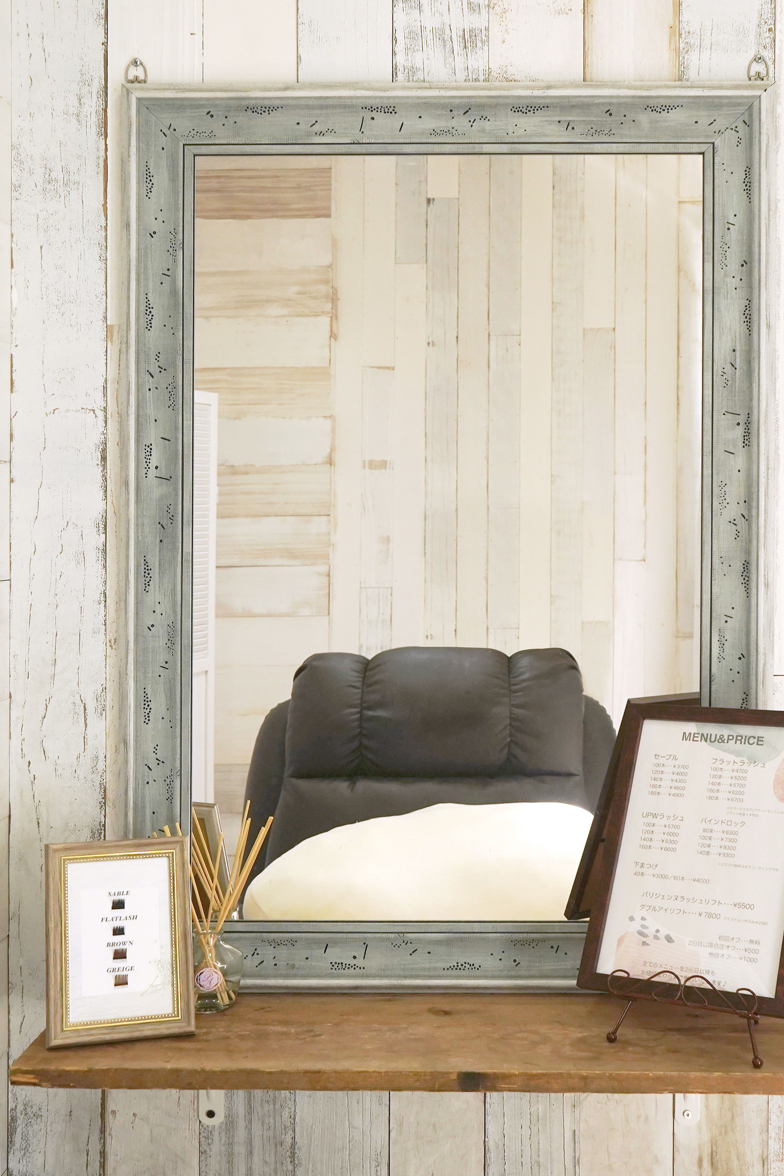 【駒形駅】≪歩合最大70％・保障サポートあり≫≪土日休み◎≫業務委託に対する不安を解消し、労働環境の改善に日々取り組んでいます。最新技術や薬剤、機材は随時導入し美容師としての価値を高めながら働ける「crown.S 前橋（クラウンエスマエバシ）」からスタイリスト（美容師）の求人☆★