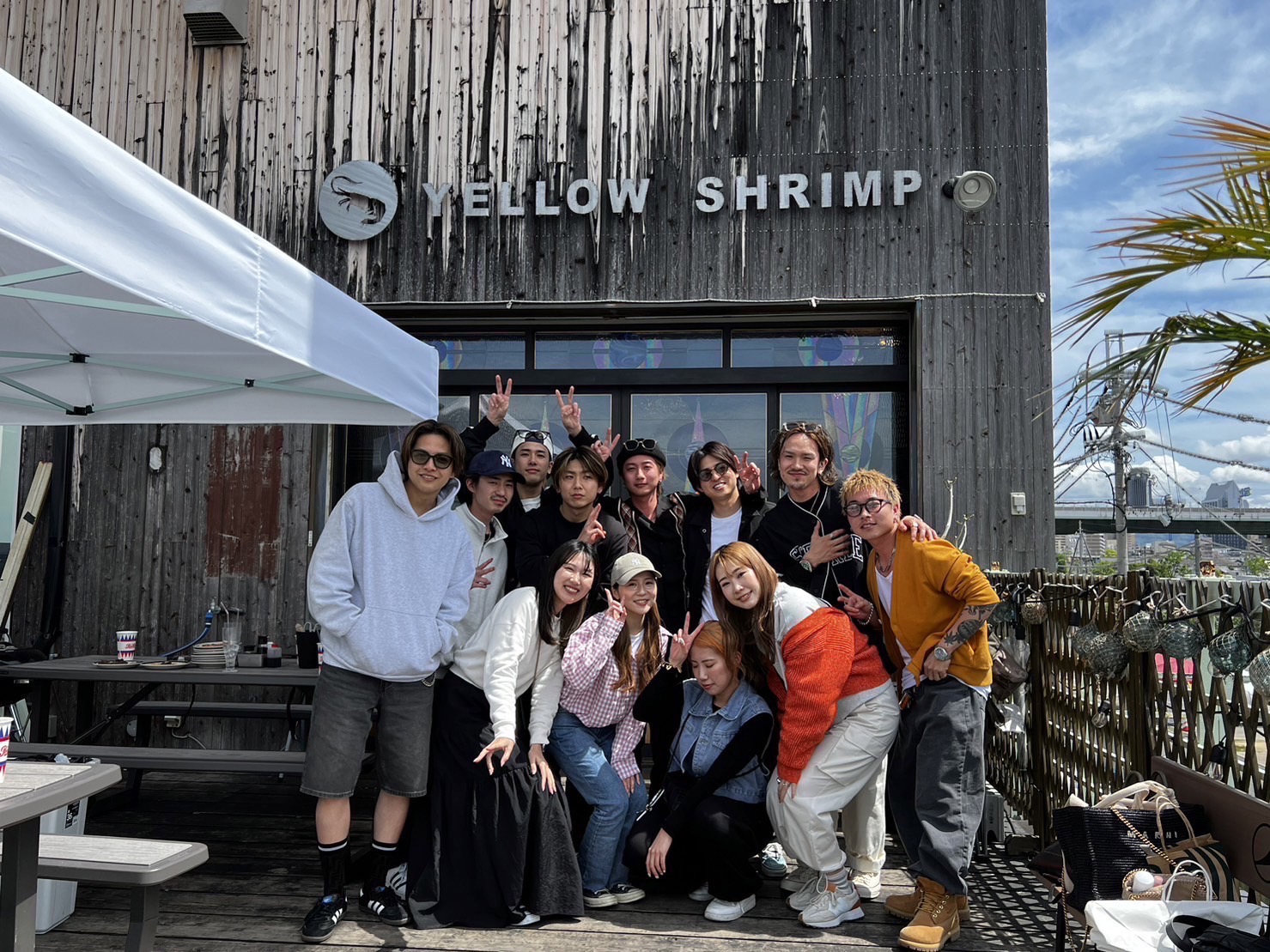 【江坂】≪マンツーマン接客≫≪土日休みOK≫≪連休取得OK≫≪ママさんのご応募歓迎≫≪16時までの勤務OK≫都心のクオリティーを郊外でも!自分の強みを活かして働きたい方大歓迎!「ON.fleek(オンフリーク)」からスタイリスト(美容師)の求人☆★☆