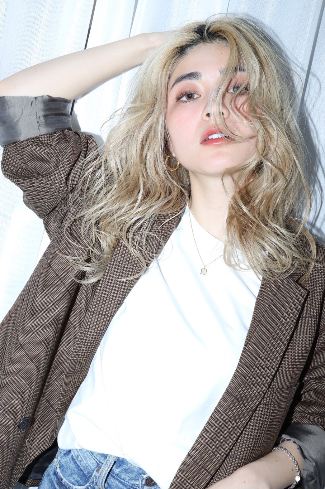 【三ノ宮】≪保障給あり≫≪髪色ネイル自由≫施術時間がゆったりとしたサロンで働きたい人にオススメ！「dot c（ドット シー）」からアイリスト（まつげエクステ・まつげパーマ）の求人☆☆