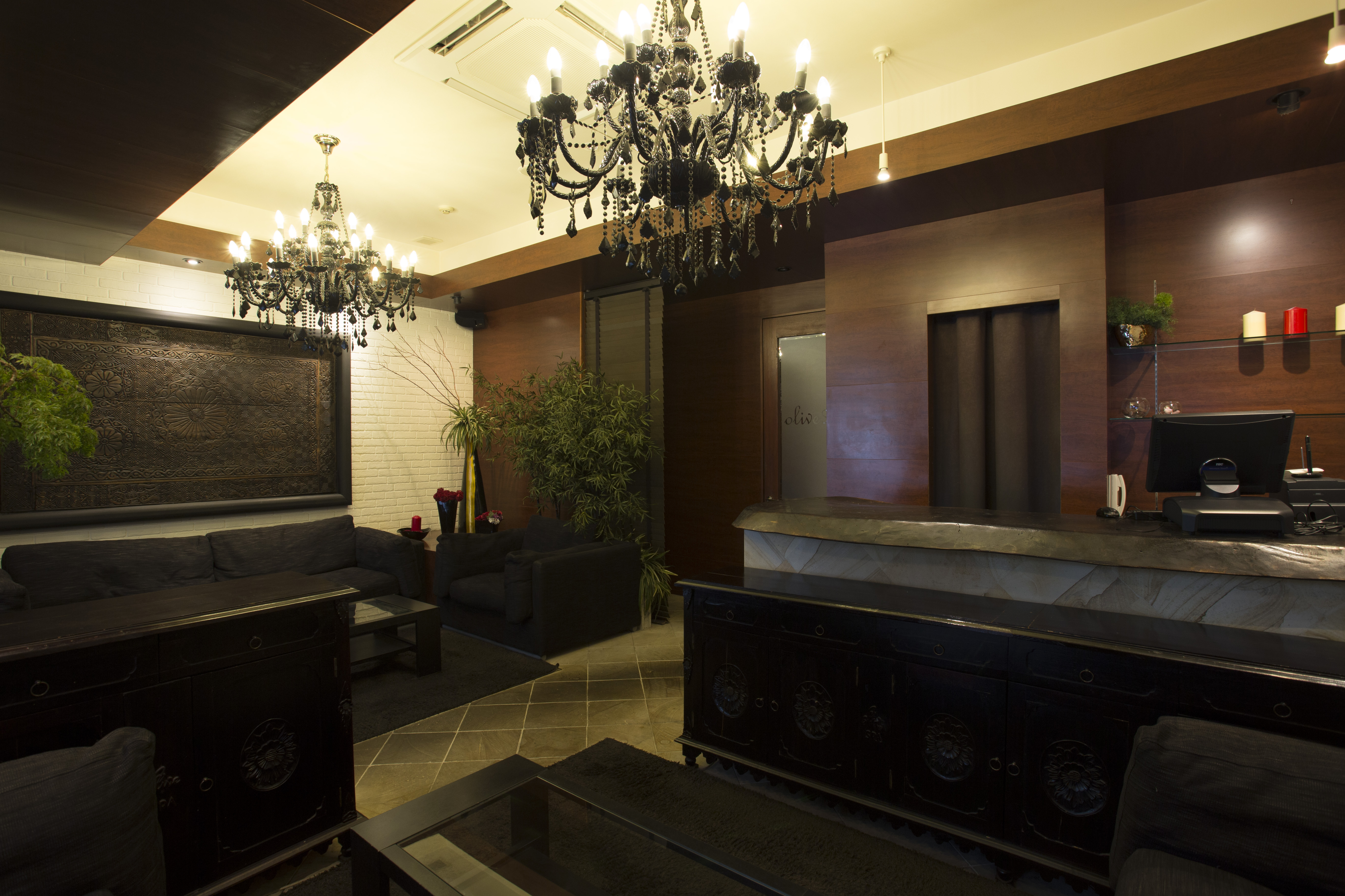 【代官山】≪社会保険完備・産休育休実績多数・充実の福利厚生≫未経験者大歓迎！イチからプロのセラピストを目指せます。高単価でひとり一人のお客様を大切に働けます！「OLIVE SPA 恵比寿店（オリーブスパエビステン）」からセラピストの求人☆☆