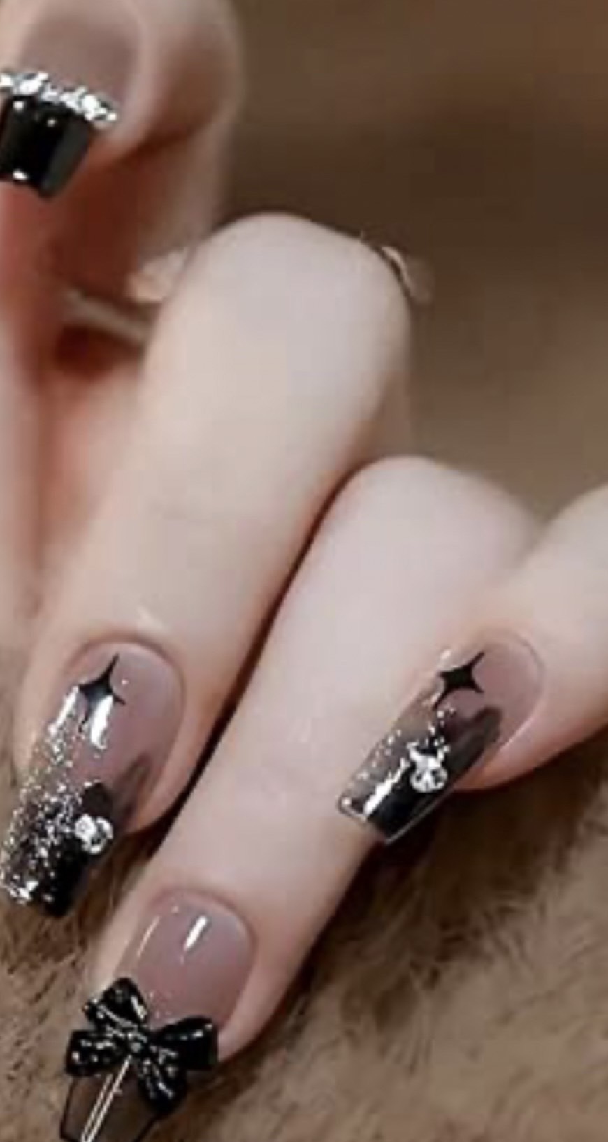 【甲子園】≪完全自由出勤制≫≪アイリスト・ネイリスト募集≫≪トータルビューティーサロン≫ご自身の入客できる技術のみで入客OK！早回しをすることなく丁寧な施術でお客様に向き合うことができます！「甲子園エリアに人が集まり次第オープン予定のアイラッシュ、ネイルのトータルビューティーサロン」からアイリスト（まつげエクステ・まつげパーマ・アイブロウ）の求人☆☆