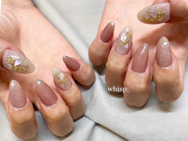 【恵比寿】≪高単価≫≪実働8時間≫≪土日休み取得OK≫ゆったりとした施術時間のため、お客様に寄り添った接客が可能!抜群の技術力を誇るトレンドサロン「Nail & Eyelash WHISP(ネイルアンドアイラッシュウィスプ)」からネイリスト(ネイル)の求人☆☆