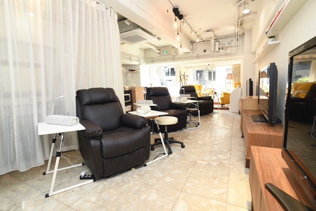 【恵比寿】≪高単価≫≪実働8時間≫≪土日休み取得OK≫ゆったりとした施術時間のため、お客様に寄り添った接客が可能!抜群の技術力を誇るトレンドサロン「Nail & Eyelash WHISP(ネイルアンドアイラッシュウィスプ)」からネイリスト(ネイル)の求人☆☆