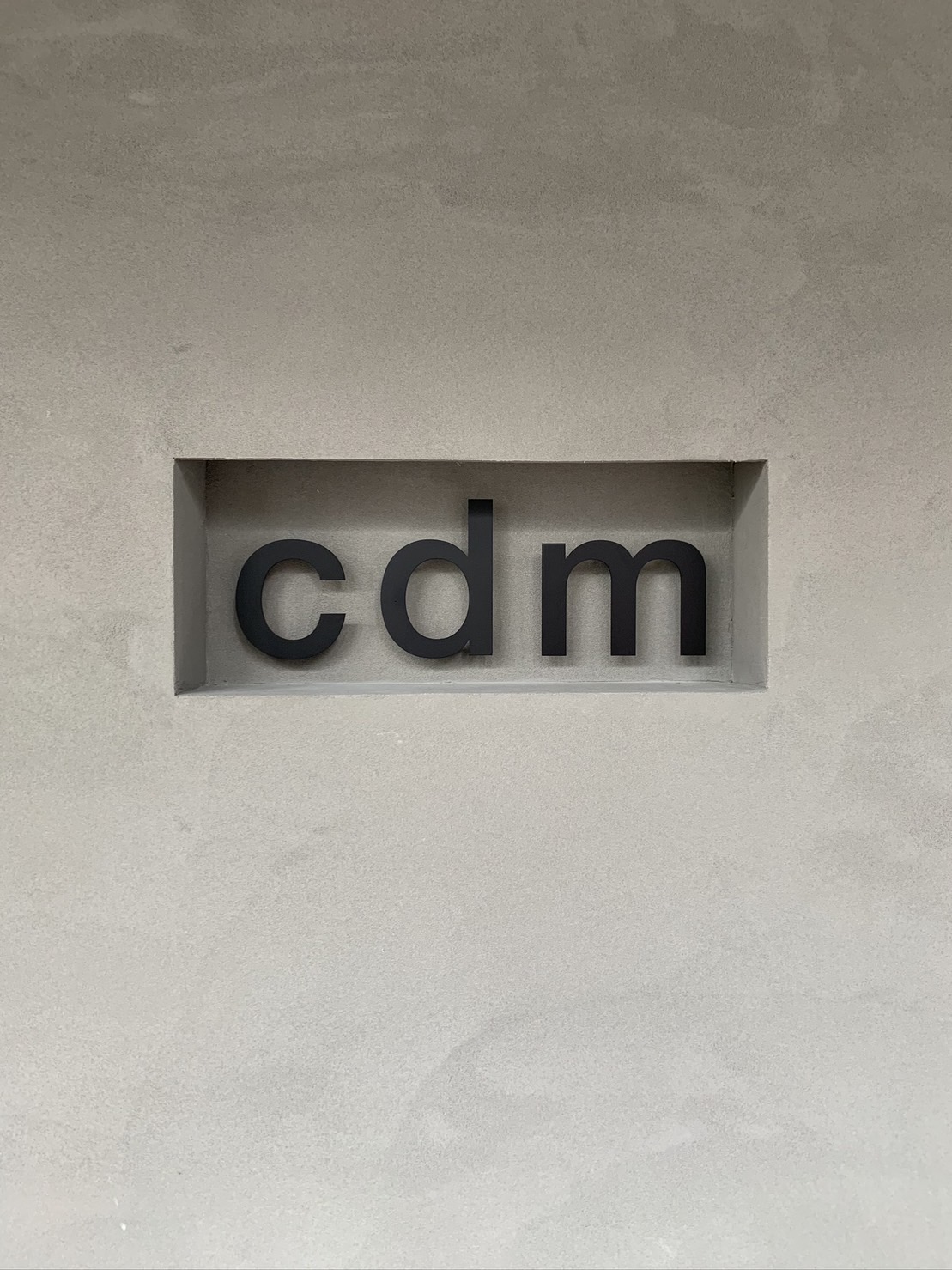 【北加賀屋】≪新卒生・未経験OK≫≪研修中もお給料あり≫≪営業時間内レッスン≫≪モデル集めサポートあり≫≪祝日定休≫≪髪色・ネイル自由≫お客様としっかり向き合った接客ができます！未経験、ブランクのある方でも歓迎！「total beauty salon cdm（トータルビューティーサロンシーディーエム）」からアイリスト（まつげエクステ・まつげパーマ・アイブロウ）の求人☆☆