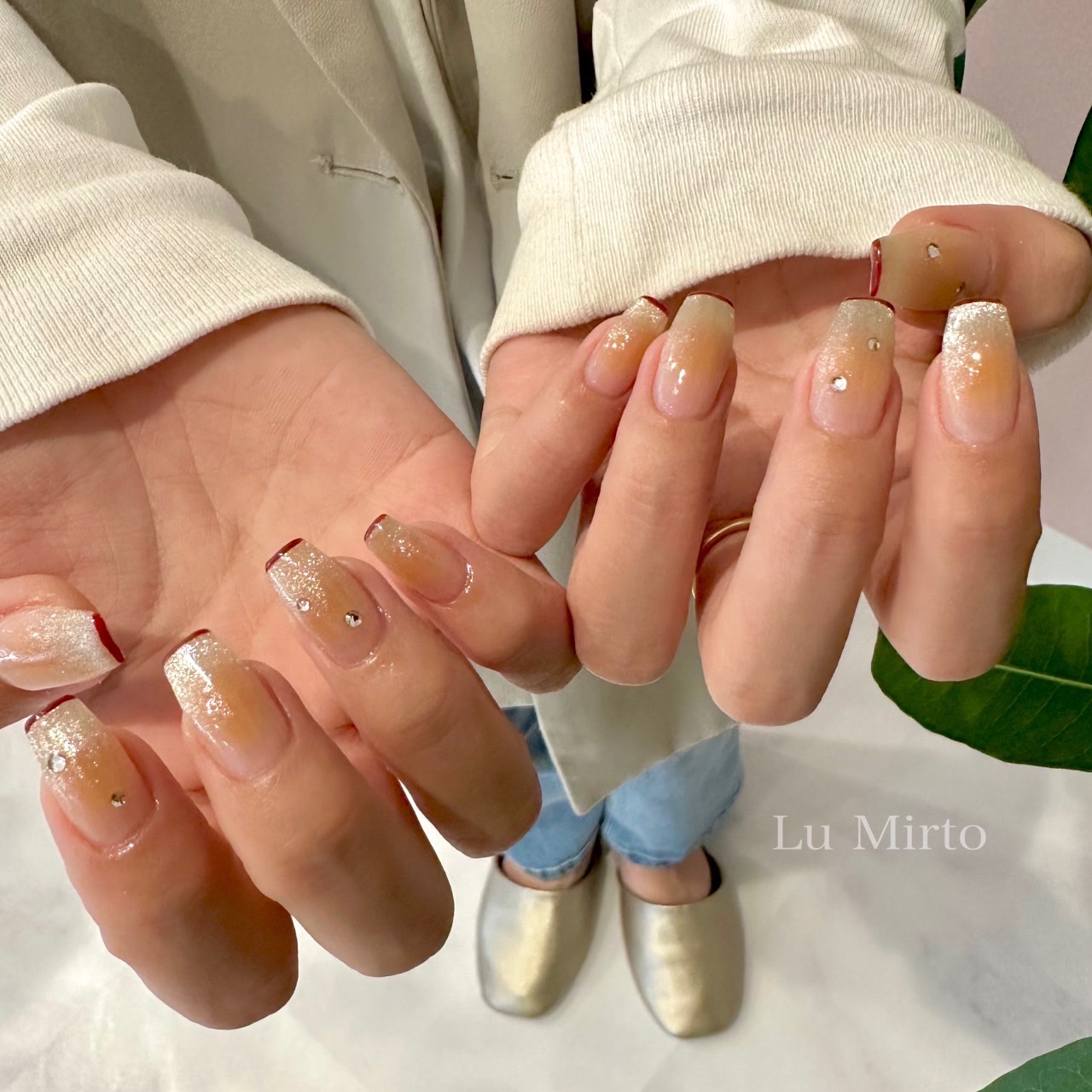 【谷町九丁目】≪社会保険完備≫≪実働8時間≫≪20時までに退勤可能≫≪希望休4日までOK≫ライフスタイルに合わせた働き方が選べる！アイラッシュとネイルのトータルビューティーサロン！「Lu Mirto（ルミルト）」からネイリスト（ネイル）の求人☆☆