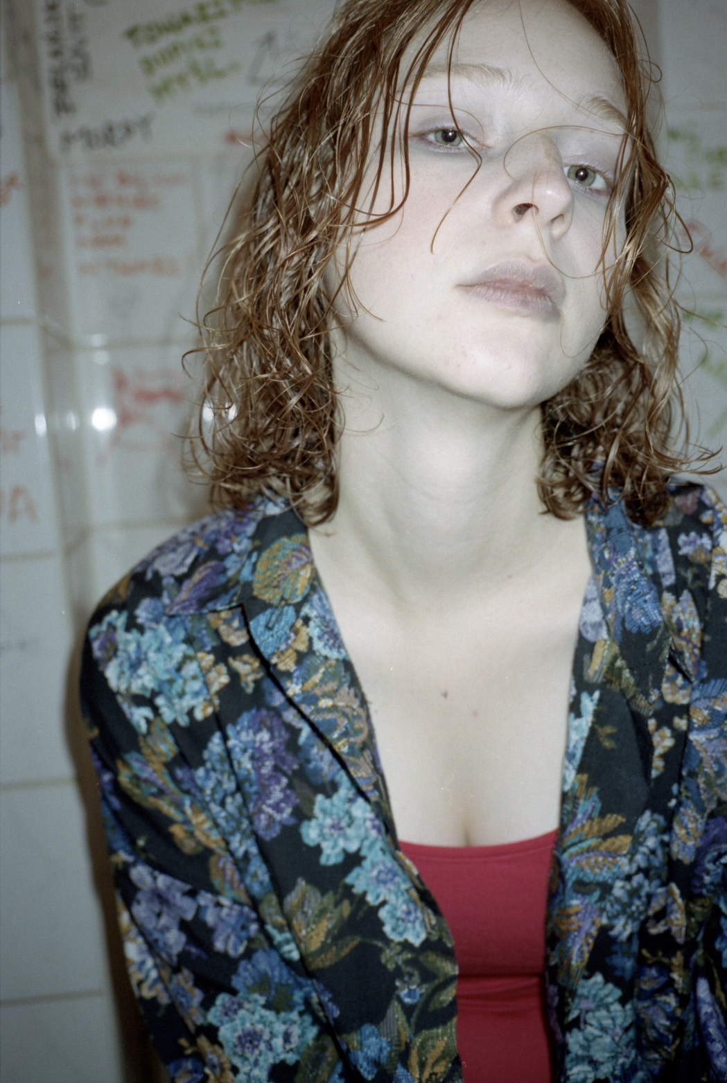 【小倉】≪社会保険完備・選べる働き方・土日の希望休OK・駐車場完備・デザインカラーが人気≫薬剤にもこだわり一人ひとりに寄り添った施術ができます！男女問わずお洒落な世代から大人気の高単価サロン「MAAAAAC（マーシー）」からスタイリスト（美容師）の求人☆★