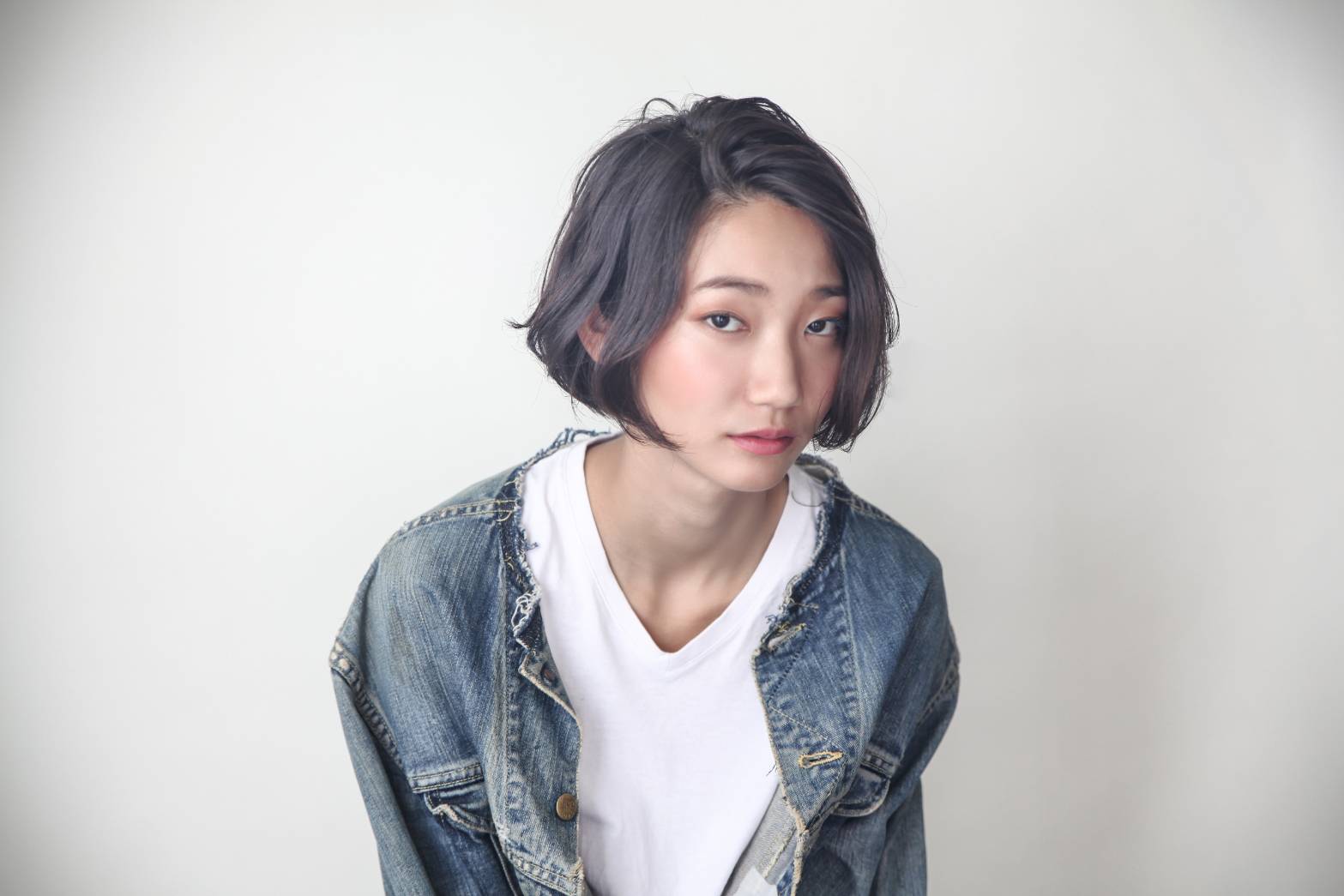 【北山】≪完全週休2日制、年間休日110日！≫≪平均単価2万円以上の高単価サロン！≫≪社会保険完備≫≪19時までに退勤OK、実働8時間≫お客様に感動を与えながらなりたい自分を実現する「kuschel hair（クシェル ヘア）」からスタイリスト（美容師）の求人☆☆