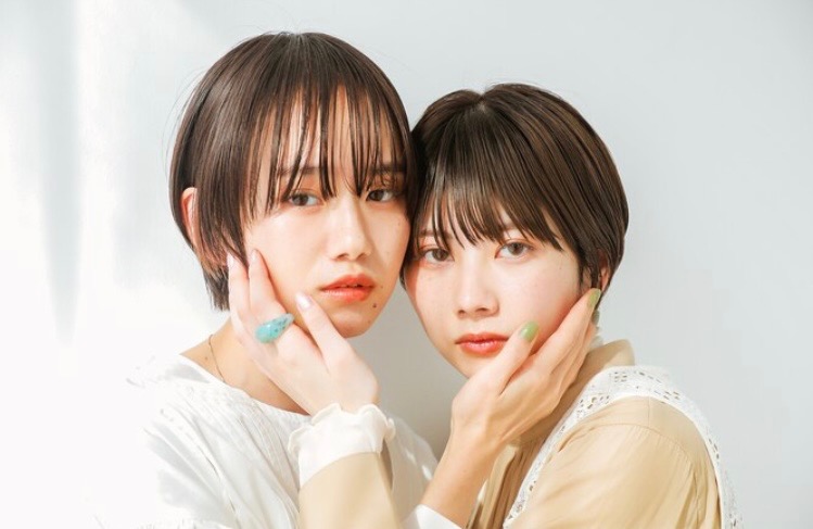 【渋谷駅】≪最大月給85万円≫≪客層20代メイン≫ハイトーンカラーがウリの人気サロン!美容師さんとして長く活躍できる環境が整ったサロンです!「flamme(フラム)」からスタイリスト(美容師)の求人☆★