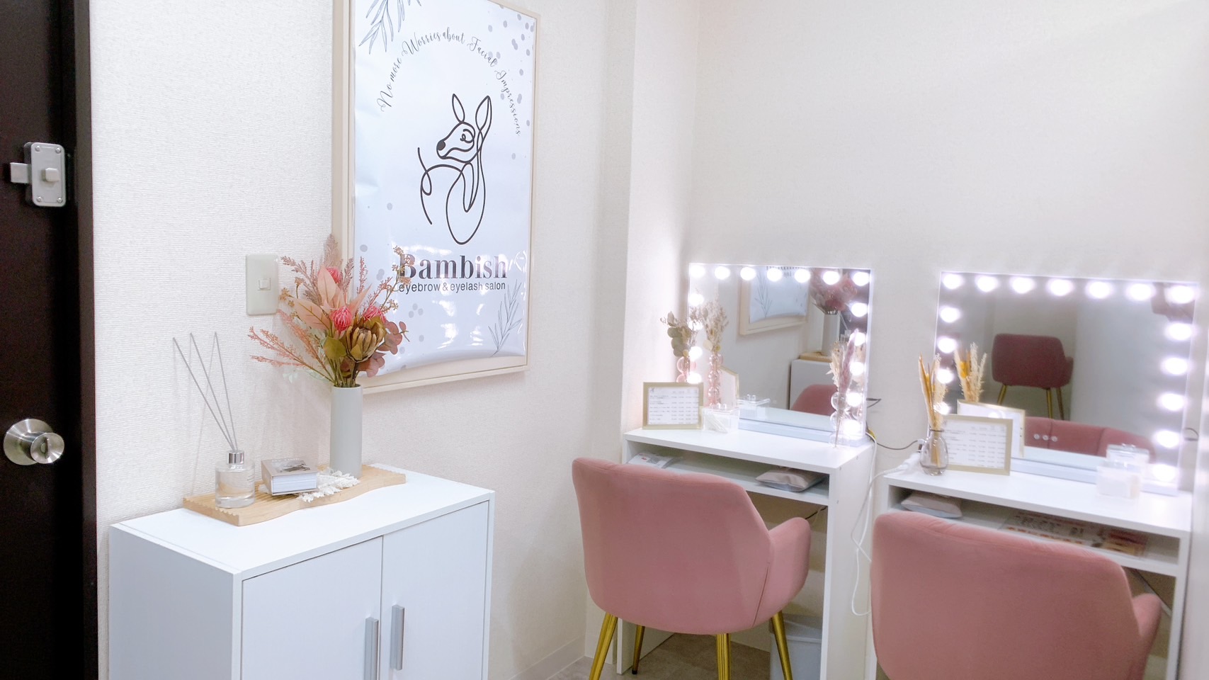 【池袋】≪まつげパーマ・アイブロウ専門店≫≪最大9連休取得可能！≫≪髪色ネイル自由≫≪社会保険完備≫サロンのポリシーはアイリストファースト！とにかく働きやすくて稼ぎやすいサロンで働きたい方必見です！「Bambish 池袋東口店（バンビッシュイケブクロヒガシグチテン）」からアイリスト（まつげパーマ・アイブロウ）の求人☆☆