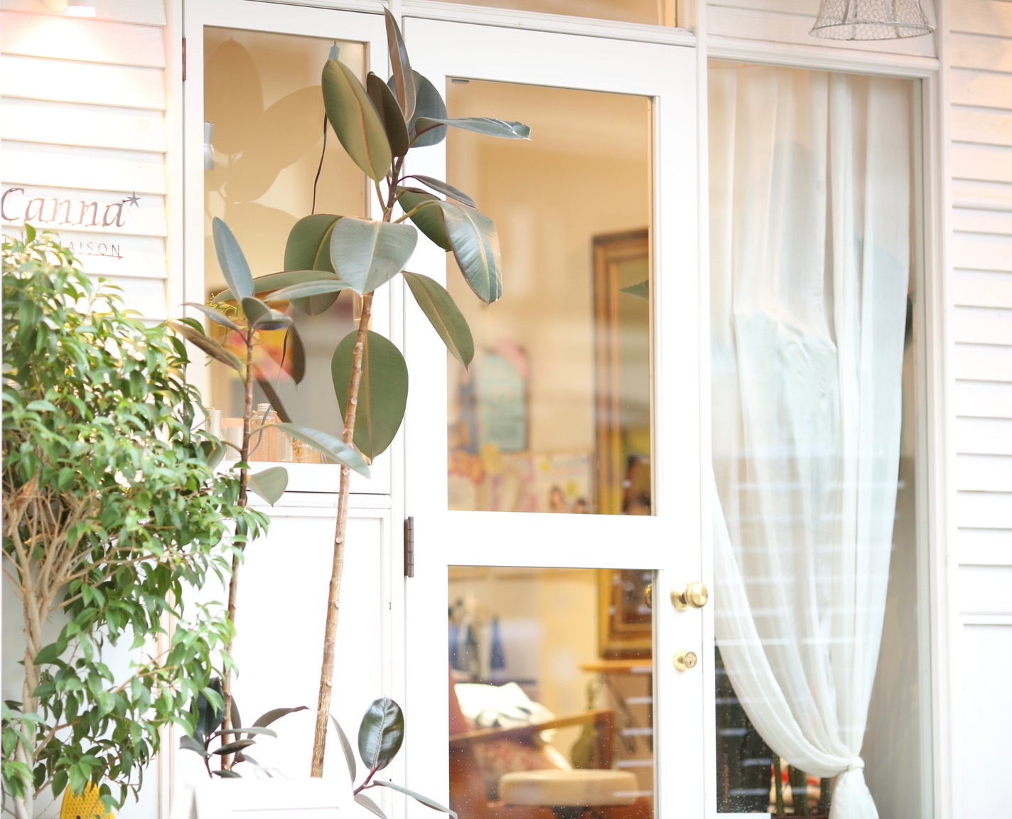 【中津】≪月8,9日休み≫≪土日祝休みの取得可能≫≪休憩1時間≫20～40代をターゲットに髪質改善を得意としています！アットホームの少人数制サロン！「Canna hair maison（カンナヘアーメゾン）」からスタイリスト（美容師）の求人☆★