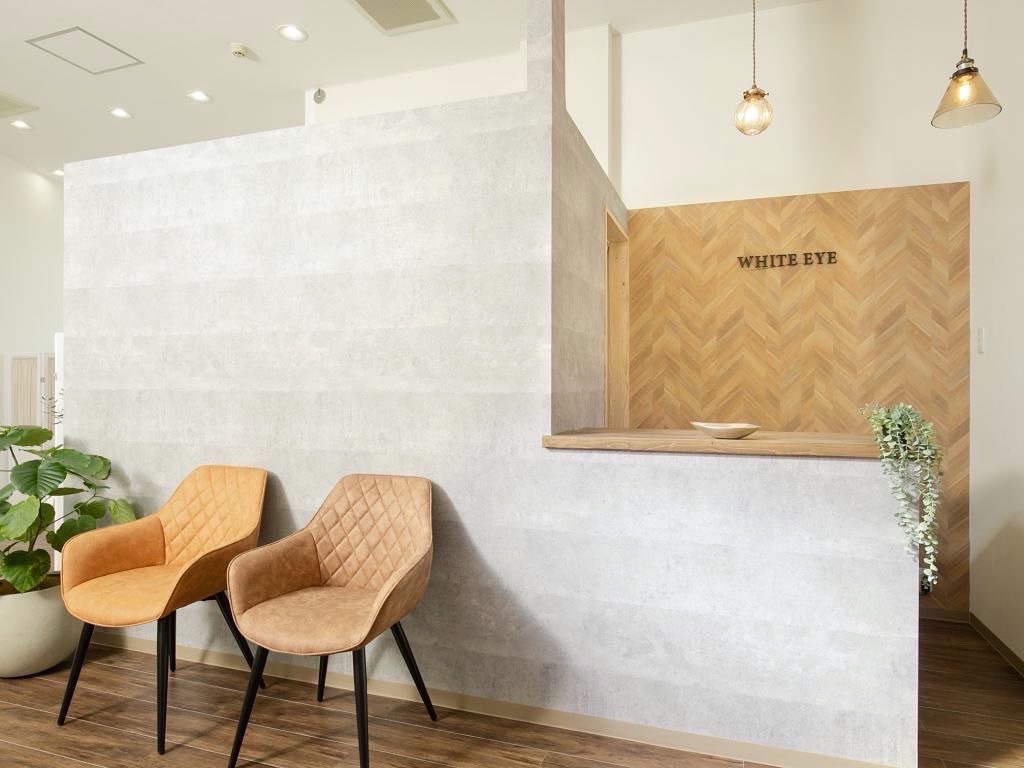 【金沢駅】≪フリー40％／指名50％売上還元≫≪保障給あり≫≪希望休100％可能≫未経験からでも月収40万円以上可能！イマ人気のアイブロウサロン！経験者さんはアイブロウ以外の技術をメニュー化することも可能です！「WHITE EYE 金沢店（ホワイト アイ カナザワテン）」からアイブロウリストの求人☆☆