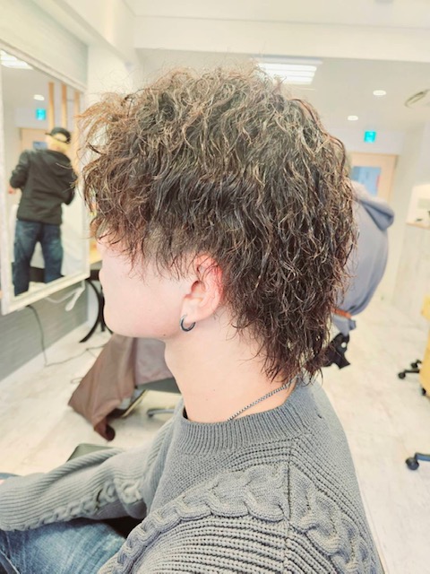 【蒲生四丁目】≪メンズサロン≫≪月8日休み≫≪最短1年でスタイリストデビューが可能≫空いた時間があれば営業時間内のレッスンも出来る!メンズのパーマ比率が高いサロン!「men's salon magic(メンズサロンマジック)」からアシスタント(美容師)の求人☆★