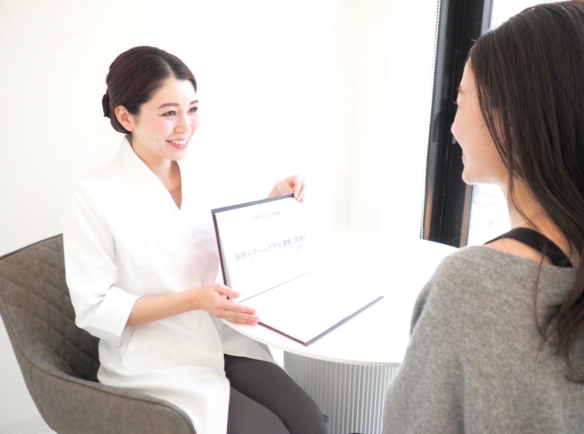 【梅田】≪産休育休取得実績あり≫≪GW・誕生日休暇等休日が充実≫キャリアアップはもちろん、プライベートと両立させながら安心して働く事が出来る環境「S.grace 梅田店（エスグレースウメダテン）」からエステティシャン（エステ）の求人