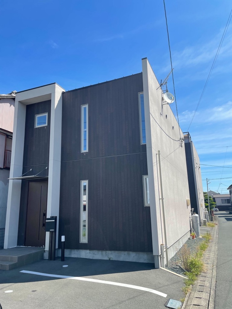 【イオンモール浜松市野近く】≪未経験・通信生歓迎≫≪社会保険完備≫≪20時までに退勤可・残業ナシ≫≪髪色自由・ネイルOK≫≪土日休み月1回OK≫≪営業時間内レッスンのみ≫お客様のなりたいを実現する眉毛・脱毛専門店！アイブロウか脱毛どちらか経験のある方大歓迎！「Tempo Felice 浜松店（テンポフェリーチェハママツテン）」からアイブロウリストの求人☆☆