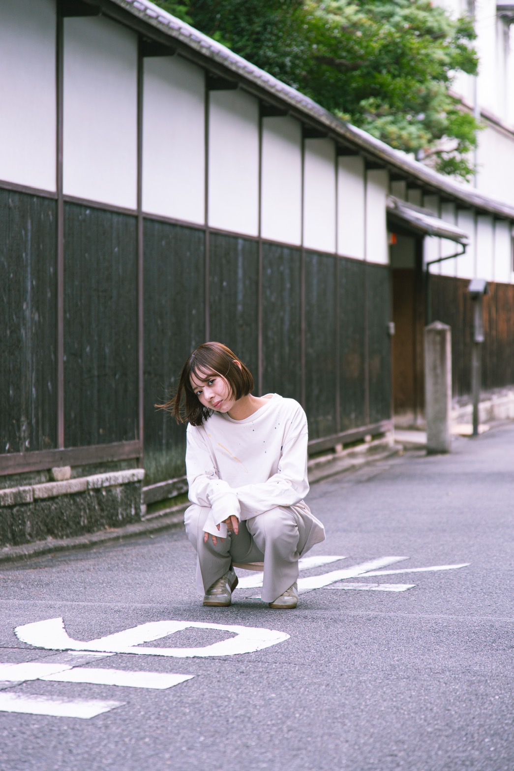 【円町】≪月8,9日休み≫≪営業時間内もレッスン≫一人一人に合わせたカリキュラムでレッスンを進めていけるサロン!オーナーさんからマンツーマンで技術を学べる!少人数制の地域密着型サロン!「iTo(イト)」からアシスタント(美容師)の求人★☆