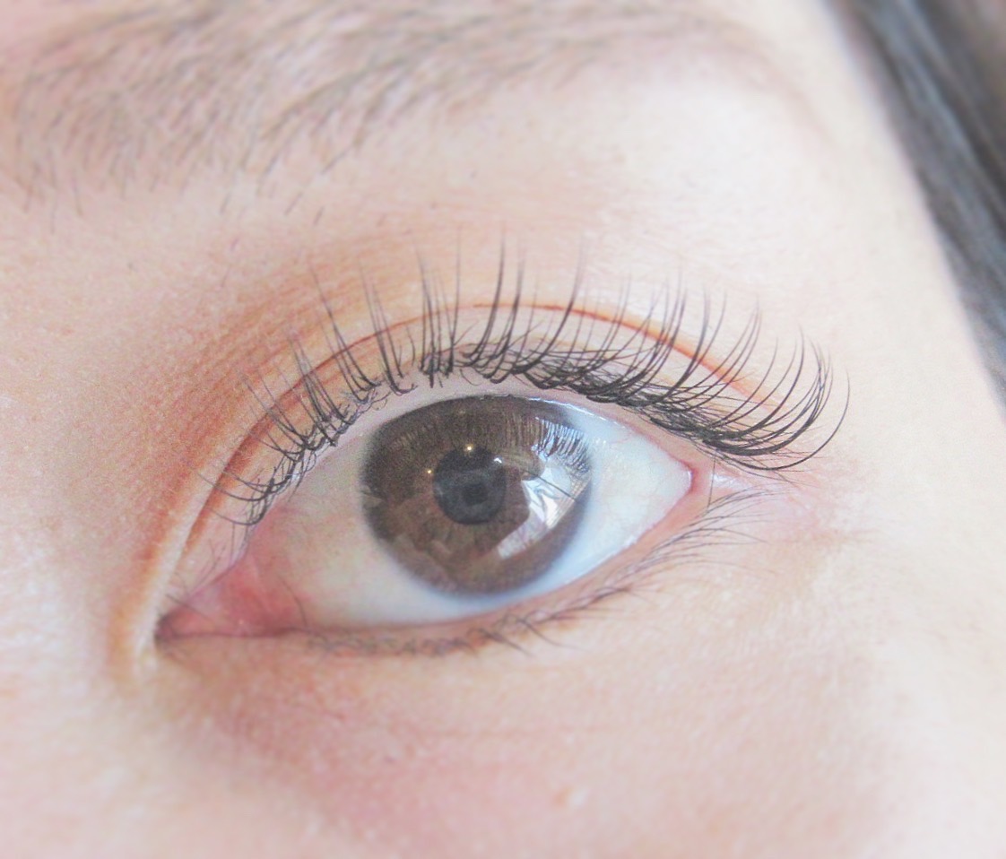 【三宮】≪土日休みOK≫≪週1日～、1日3時間～OK≫≪ママさんの応募歓迎≫高単価サロンでステップアップしたい方にオススメ！ライフスタイルに合わせた働き方ができます！「GRACE（グレース）」からアイリスト（まつげエクステ・まつげパーマ）の求人☆☆