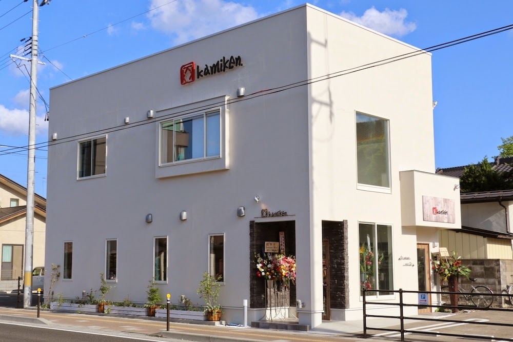 【福島駅】≪完全週休2日制・日曜日休み≫≪実働8時間≫≪社会保険完備≫≪時短社員やパート制度もあり≫全席半個室でのエイジングケアや髪質改善が大人気！マンツーマン制での高単価サロン！「kamiken.清明店（カミケンセイメイテン）」からスタイリスト（美容師）の求人☆★☆