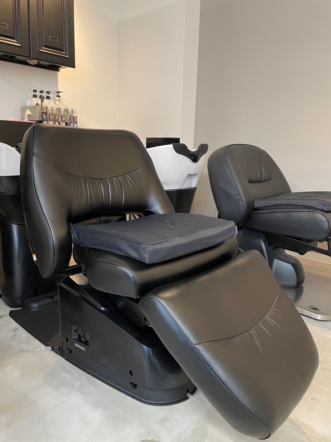 【大曽根駅】≪マンツーマン入客≫≪カット、カラー、髪質改善≫≪正社員&業務委託の募集≫≪最低保証給あり≫≪GW休暇や夏季冬季休暇あり≫実働8時間の為お仕事とプライベートのお時間にメリハリをもって働くことができます!「ALTO hair design(アルトヘアデザイン)」からスタイリスト(美容師)☆★