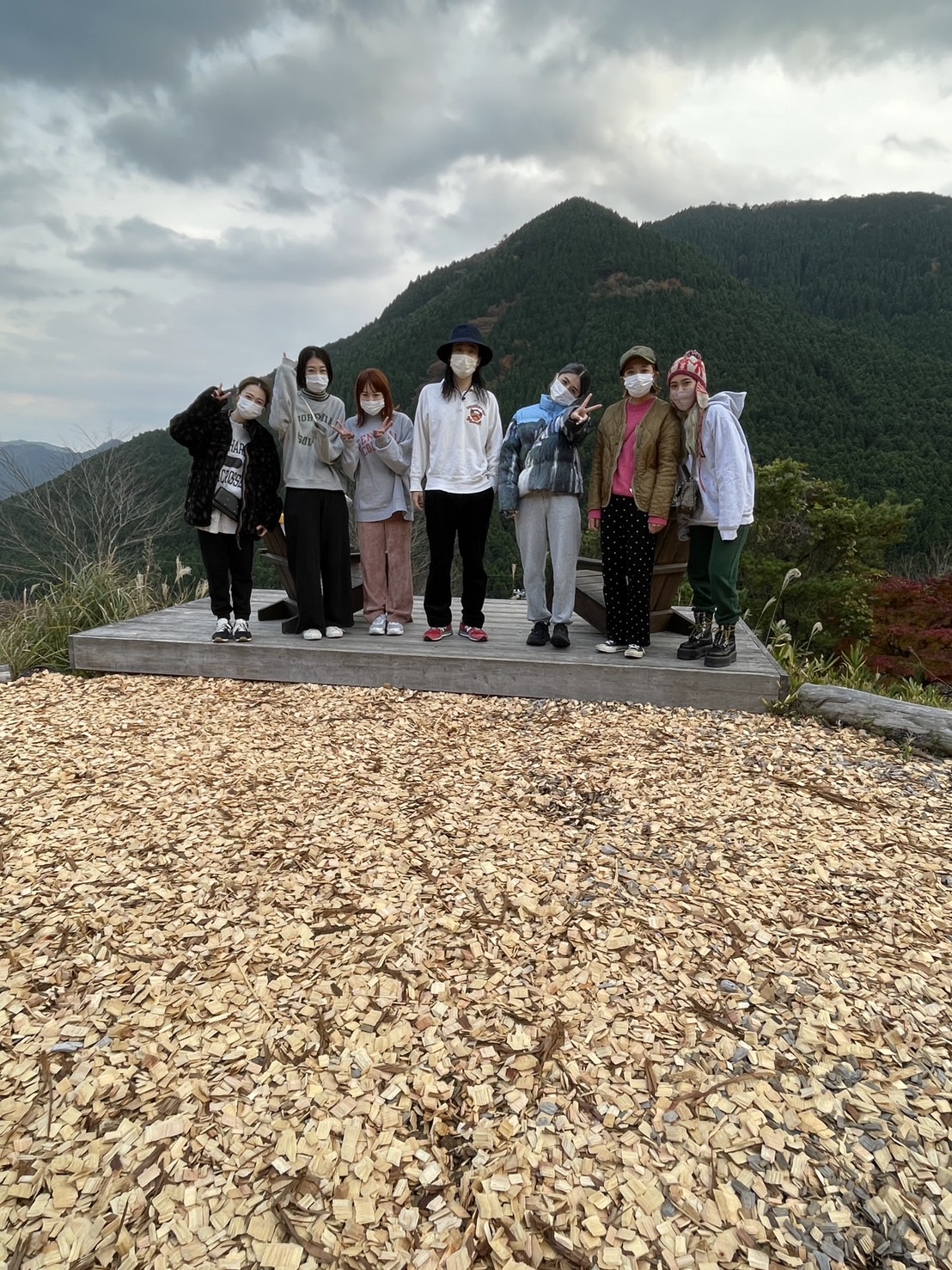【弁天町】≪土日休みOK≫≪早番・遅番制度≫≪生理半休制度あり≫仕事も楽しみながら働きたい方にオススメ!高い技術を学んでステップアップしたい方にピッタリです!「CALENDAR(カレンダー)」からアシスタント(美容師)の求人☆★