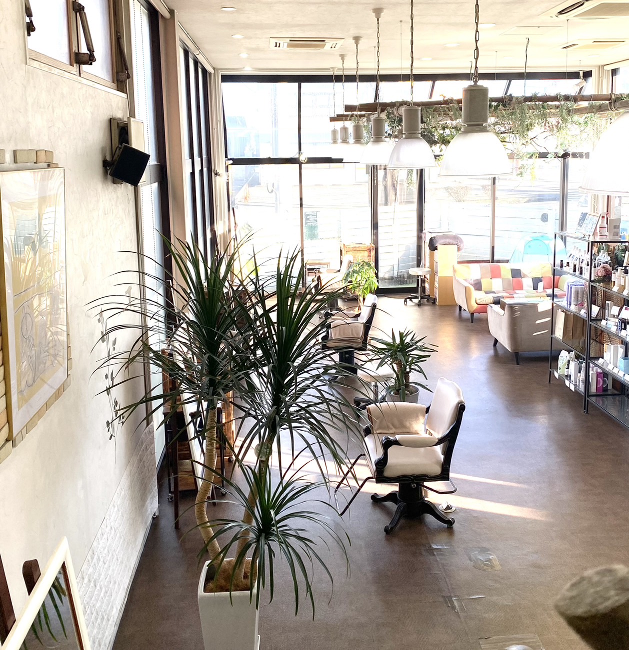 【笹沖】≪高月給・社会保険完備・業務委託でもOK≫レベルの高い美容技術が学べます。頑張るスタッフを全力で支えるヘアサロン「ing's hair（イングスヘアー）」からスタイリスト（美容師）の求人☆★