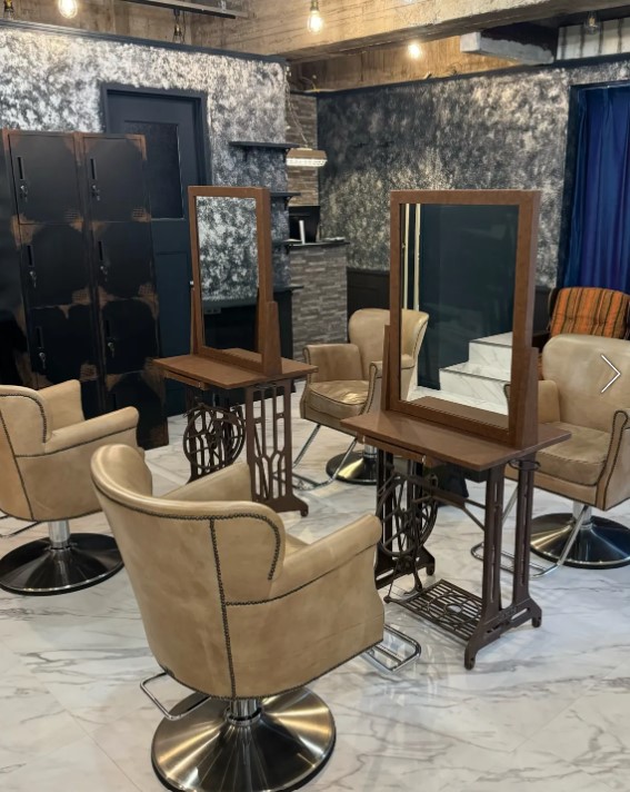 【JR和歌山駅前】≪月8,9日休み≫≪社会保険完備≫≪忌引き休暇あり≫≪産休育休制度あり≫≪客単価10000円以上≫≪マツエク技術の取得可能≫高い技術でお客様から高単価のサロン！「2007（ニーゼロゼロナナ）」からスタイリスト（美容師）の求人★☆