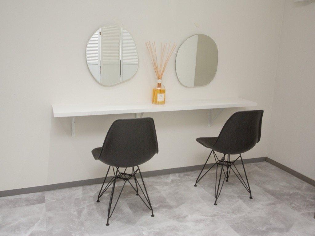 【岐阜駅】◆選べる雇用形態で自由出勤OK・完全自由シフト制・髪色＆ネイル自由◆未経験OK！柔軟に自分に合った働き方が出来ます！プライベートを大切に自分らしく働ける「iBROW.岐阜店（アイブロウドットギフテン）」からアイリスト（まつげパーマ・アイブロウ）の求人☆☆