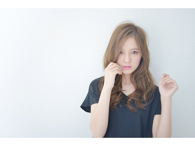 【本川越】≪完全週休2日制≫≪産休育休制度あり≫≪社会保険完備≫≪ノルマなし≫リピーター様が多く長く愛されるサロン！髪質改善やヘッドスパに力を入れており、様々な技術を学べる環境です。時間に追われることなく一人のお客様と長く向き合えます！「RELEDEN（リルエデン）」からアシスタント（美容師）の求人★☆