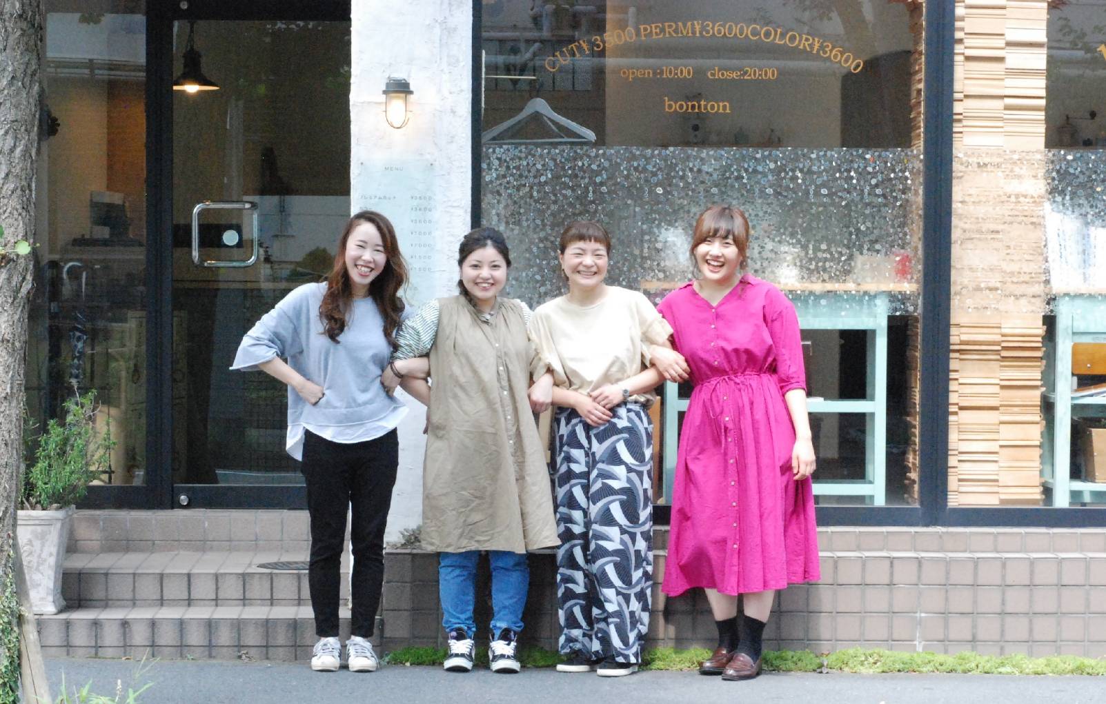 【橋本】 ≪2年以内のデビューが目指せる！・毎週土日どちらかのお休み可能！・社会保険完備≫分かりやすく実践的に技術を習得していくことができます！営業時間中にも練習可能で、効率よく成長できるサロン「BONTON（ボントン）」からアシスタント（美容師）の求人☆★