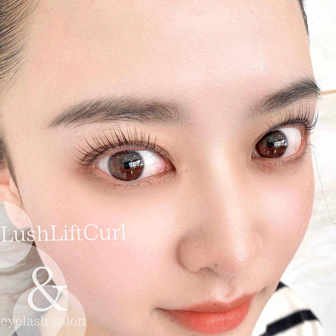 【草津駅】≪未経験相談OK≫≪社会保険完備≫≪実働8時間≫≪全室個室≫技術者として、人として成長できるトータルビューティーサロン「private beauty salon &（プライベートビューティサロンアンド）」からアイリスト（まつげエクステ・まつげパーマ・アイブロウ）の求人☆★☆