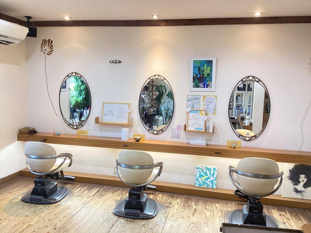 【大塚町】≪高時給・16時迄の勤務OK・勤務日数やお休みの相談OK・育休産休実績あり・着付けメニューあり≫子育て中のママさんも大歓迎！大人女性中心に愛されるアットホームなヘアサロン「Hair make affetto （ヘアーメイクアフェット）」からスタイリスト（美容師）の求人☆★☆