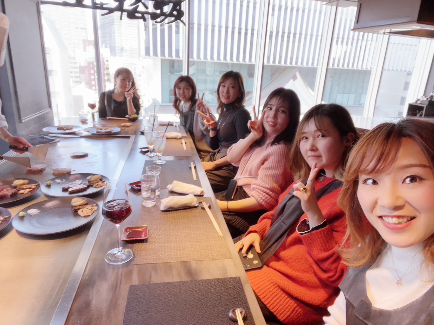 【和泉大宮】≪実働8時間≫≪日曜定休≫≪完全個室≫≪髪色・ネイル自由≫≪ママさんの応募歓迎≫離職率が低く、人間関係が良好なサロン！「 leaps nail&eyelash（リープスネイルアンドアイラッシュ）」からアイリスト（まつげエクステ・まつげパーマ・アイブロウ）の求人☆☆