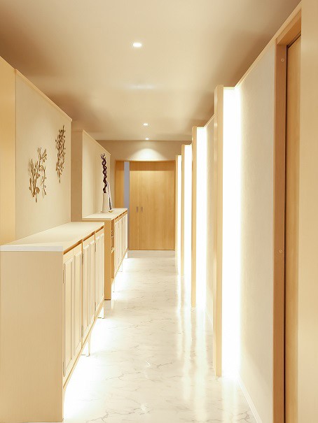 【梅田】≪社会保険完備≫≪産休育休取得実績あり≫≪家賃補助あり≫実働8時間・土日休みの取得OKなど働きやすい環境です!フェイシャル・痩身に特化したエステサロン「ESTHE STATION 梅田本店(エステステーションウメダホンテン)」からエステティシャンの求人☆★