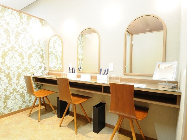 【元町】≪社会保険完備≫≪産休育休取得実績あり≫≪家賃補助あり≫実働8時間・土日休みの取得OKなど働きやすい環境です!フェイシャル・痩身に特化したエステサロン「ESTHE STATION 三宮店(エステステーションサンノミヤテン)」からエステティシャンの求人☆★