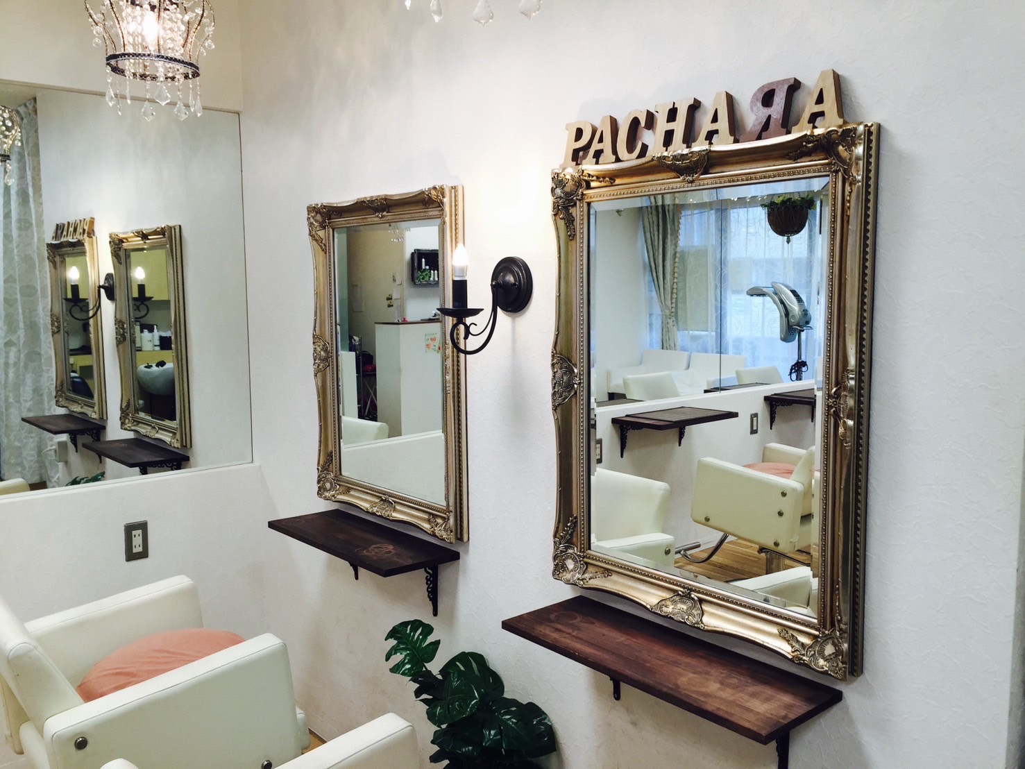 【成増】≪日曜休みOK≫≪カラーメニューで歩合あり≫≪営業時間内レッスン可能≫≪20時までの勤務可能≫しっかりと稼げる環境を用意しています！福利厚生も充実しており、安心して働ける！「Hair make PACHARA 成増駅前店（ヘアーメイクパチャラナリマスエキマエテン）」からアシスタント（美容師）の求人☆★