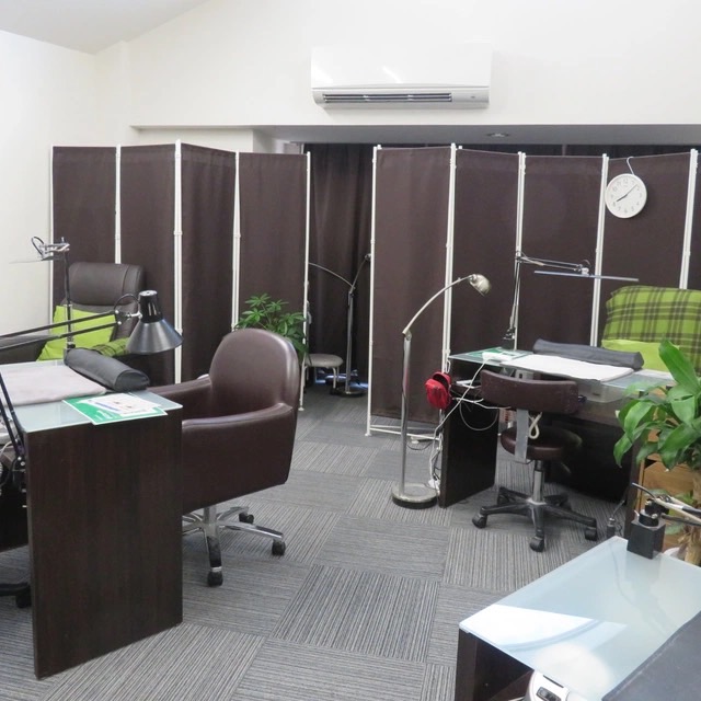 【藤井寺駅】≪面貸し募集≫≪売上60％還元≫≪顧客のいる方向けの募集≫≪商材サロン負担≫≪完全自由出勤≫お客様を施術する場所がない方必見！「MOJANAIL nail and eyelash salon（モジャネイルネイルアンドアイラッシュサロン）」からネイリスト（ネイル）の求人☆★