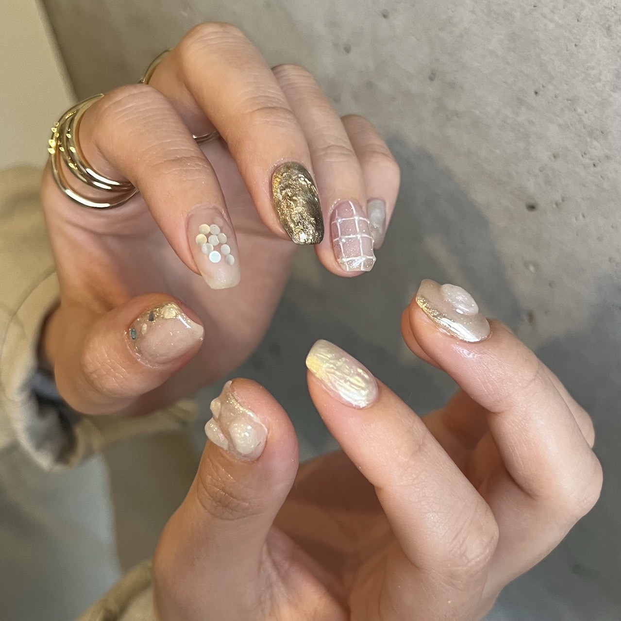 【本町】スタッフ仲が良く楽しく働ける！≪自由出勤≫≪私服勤務≫≪髪色ネイル自由≫ニュアンスネイルが得意なトレンドサロン！！「Yu_me（ユーミー）」からネイリスト（ネイル）の求人☆☆