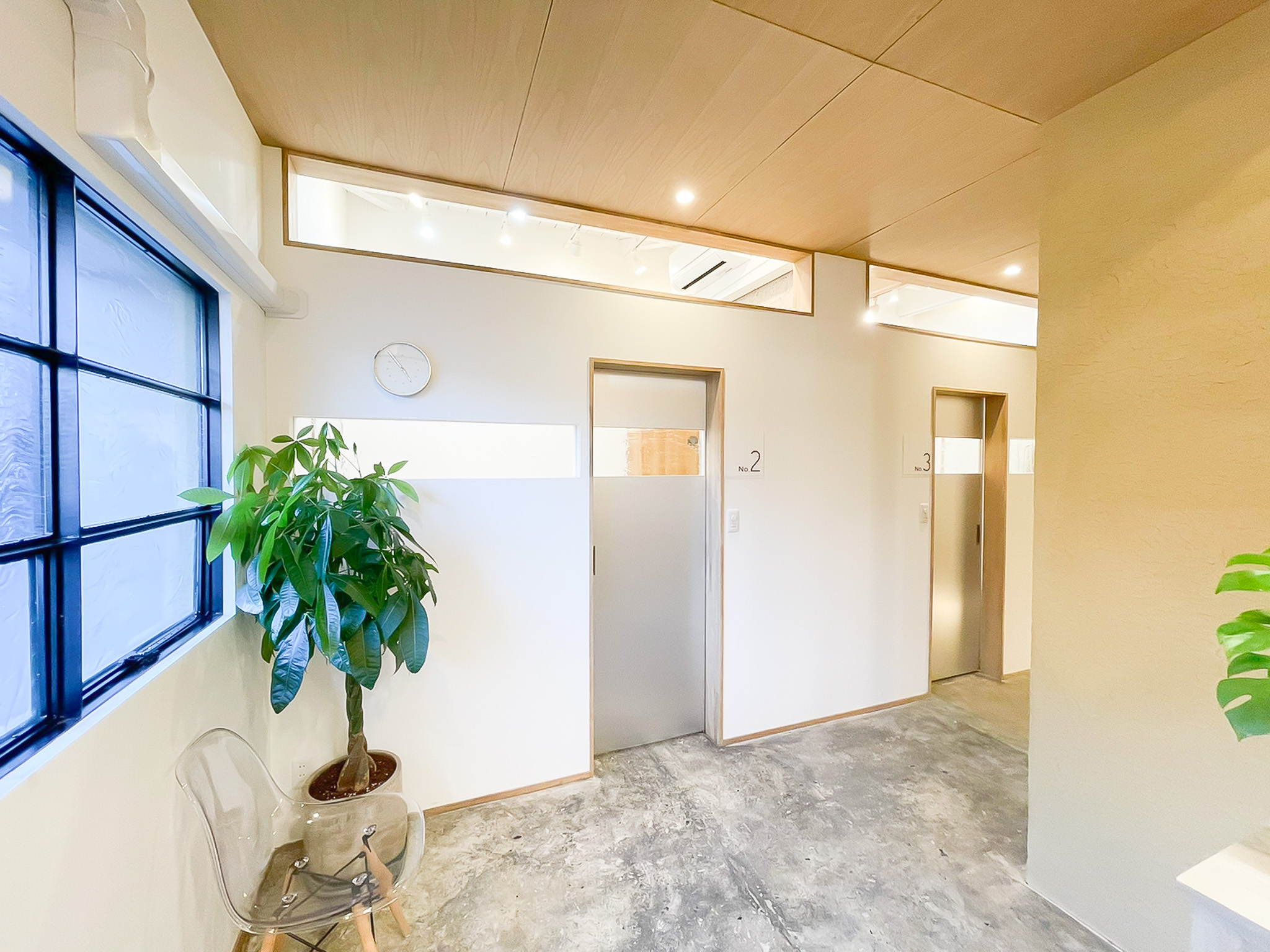 【武庫之荘】≪フレックスタイム制≫≪月10～12日休み≫≪土日休み、連休OK≫≪産休育休実績あり≫≪スタイリストオンリーサロン≫マンツーマン接客の高単価サロン！自分のペースで働きながら稼げる環境が整っています！「素髪計画 武庫之荘店（スガミケイカクムコノソウテン）」からスタイリスト（美容師）の求人☆★☆