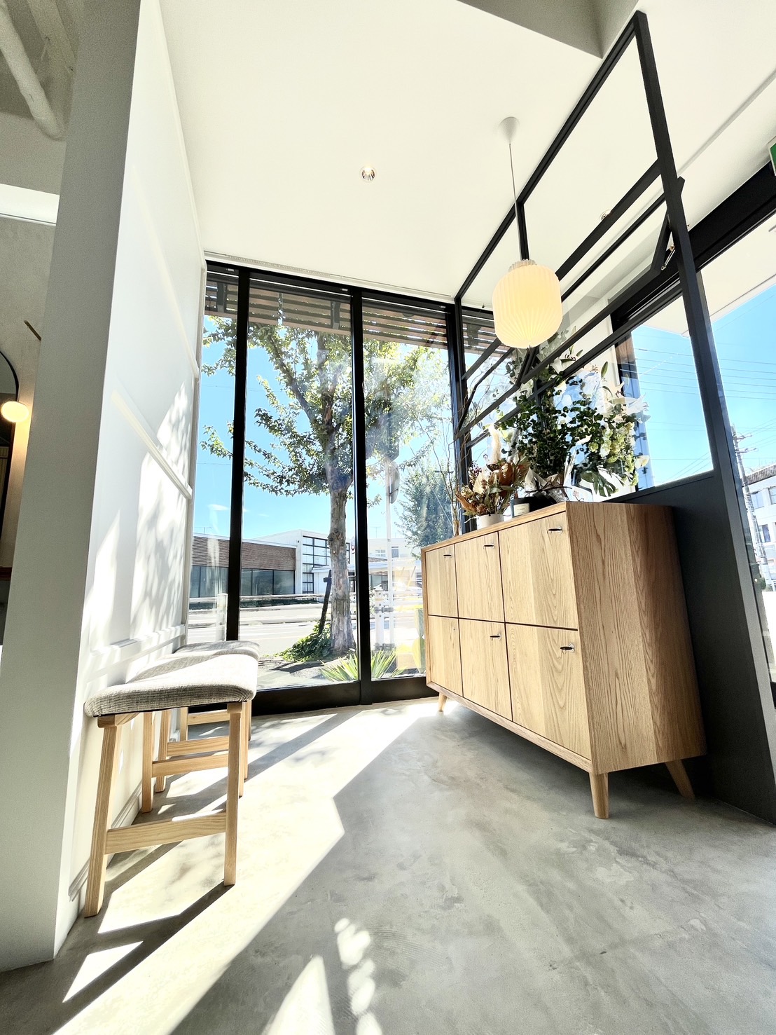 【小幡】≪完全マンツーマン接客・技術総売上55～65％の高還元・単価13000円以上・スタイリストオンリー・時短勤務OK・自由出勤制≫自分のライフスタイルに合わせて働き方を選べます！カットカラーも2時間枠と余裕があるため早回しすることなく丁寧に入客していくことができるサロン「ame（アメ）」からスタイリスト（美容師）の求人☆★