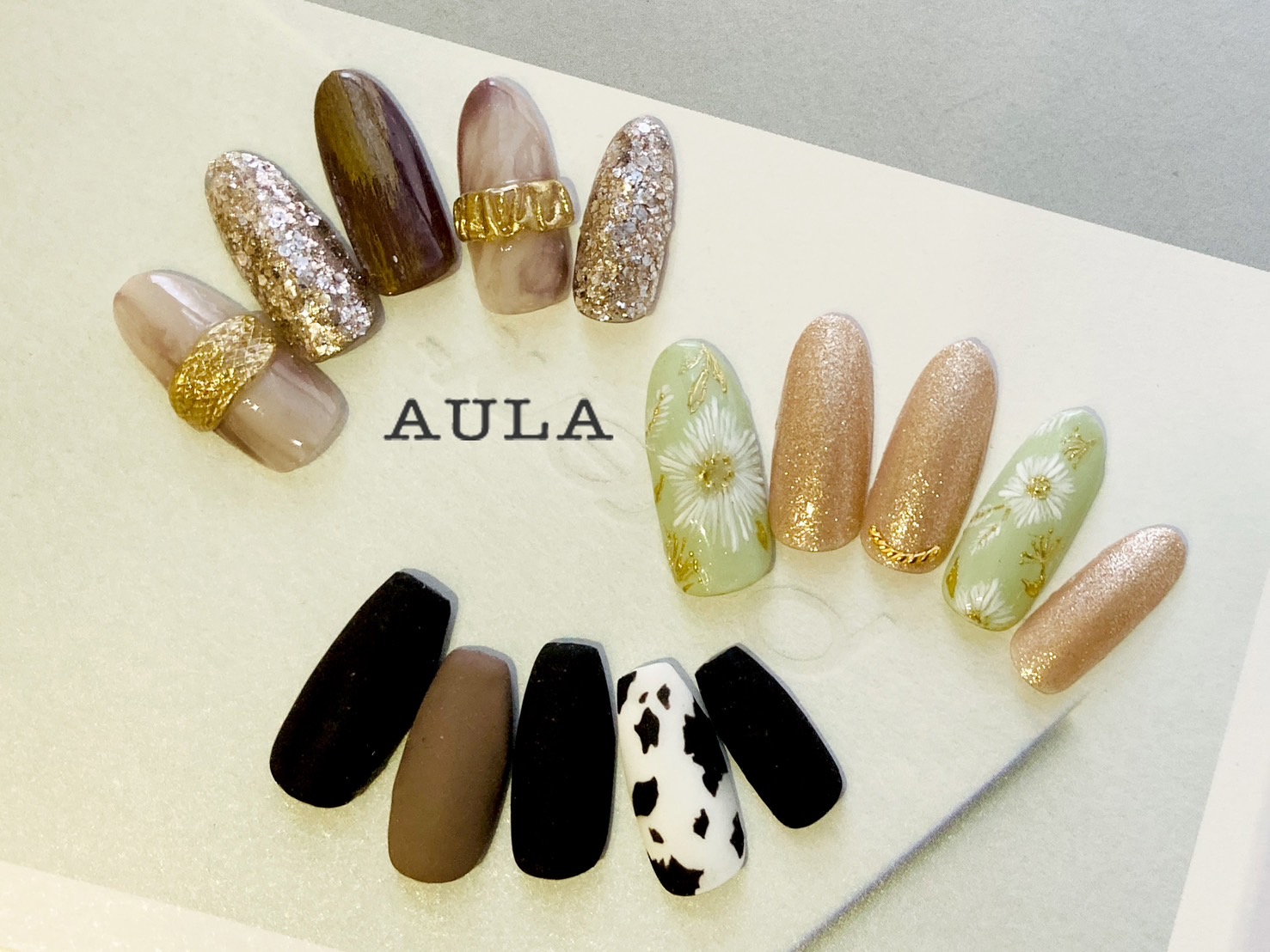 【中野駅】≪社会保険完備≫≪土日休みOK≫≪実働8時間≫≪髪色ネイル自由≫お休みが取りやすくプライベートも大切に働けるサロン！アットホームなサロンのため意見が通りやすい環境です！「salon AULA（サロンアウラ）」からネイリスト（ネイル）の求人☆☆