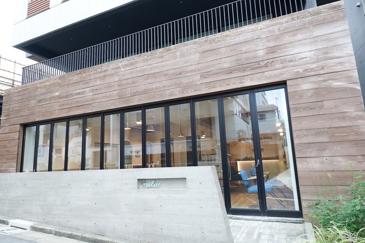 【荻窪】≪社会保険完備≫≪完全週休2日制≫≪完全マンツーマン接客≫≪残業なし≫平均単価は12000円！ママさんの応募も歓迎！髪や体に優しいオーガニック薬剤にこだわったスタイリストオンリーサロン「nalu 荻窪西口 白山神社参道通り店（ナルオギクボニシグチハクサンジンジャサンドウドオリテン）」からスタイリスト（美容師）の求人★☆