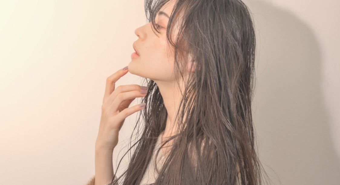 【千里丘】≪月給19.5万円≫≪月8日休み≫≪社会保険完備≫≪18時半受付終了≫営業後はメリハリレッスンで早く帰れる日も!働きやすい、フレンドリーな接客の地域密着サロン「k-com pool(ケーコームプール)」からアシスタントの求人☆★☆