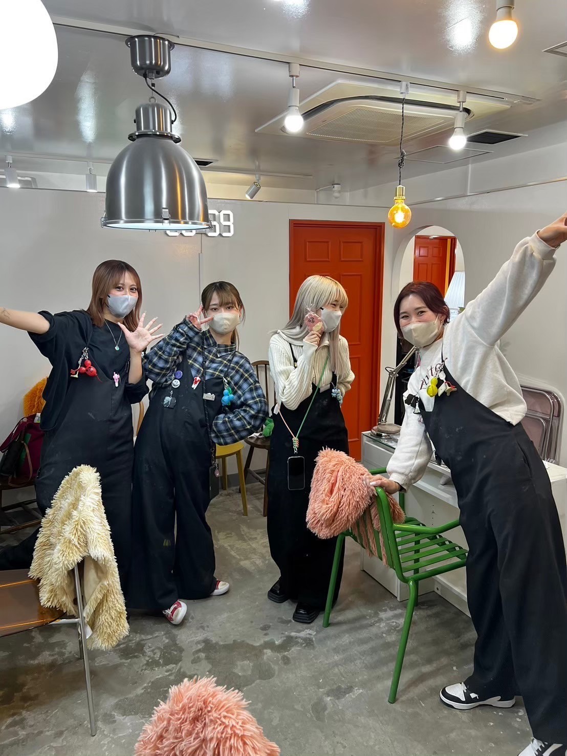 【大通】≪社会保険完備≫≪月8日休み≫≪昼食手当あり≫≪店長候補歓迎≫サロン選びに不安がある方必見！働きやすく好条件のサロン！女性が長く働ける環境です「2025年秋頃人が集まり次第大通駅付近にオープン予定のサロン」からネイリスト（ネイル）の求人☆☆