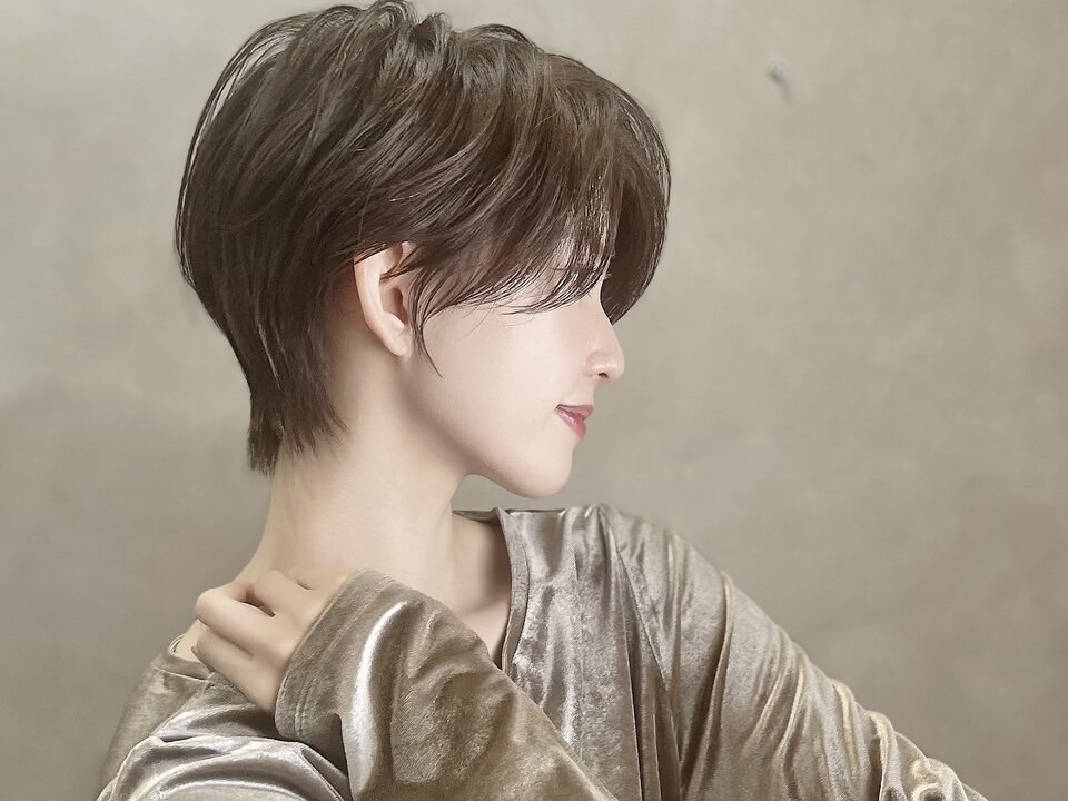 【岡町】≪完全週休2日制／有給休暇あり／土日休みOK／社会保険完備／実働8時間で18時半には退勤可能≫ショート、脱白髪染めが大人女性から大人気！プライベートを大事に働きやすい環境の完全マンツーマンサロン「MILSHE（ミルシェ）」からスタイリスト（美容師）の求人☆★☆